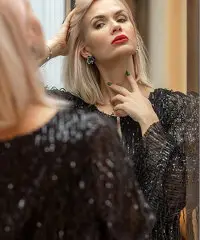 Sto cercando una persona intelligente, affidabile e istruita Sto cercando una persona intelligente, affidabile e istruita