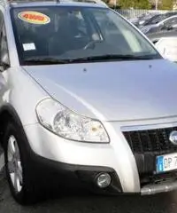 FIAT Sedici 4x4 - A rate da 89.00 euro al mese FIAT Sedici 4x4 - A rate da 89.00 euro al mese