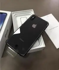 Vendita iPhone X 64GB Grigio siderale Sbloccato 440€ iPhone 8 256GB 400€