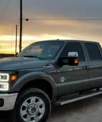 2012 ford f250 lariat