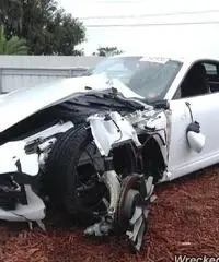 compro auto incidentate t.3355609958