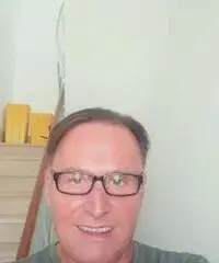 Cerco donna con voglia vivere una storia d 'amore