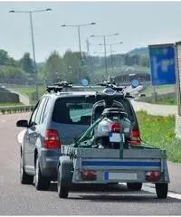 traino e trasferimento caravan roulotte traino e trasferimento caravan roulotte
