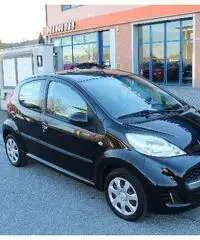 PEUGEOT 107 1.0 68cv 5 porte Plaisir
