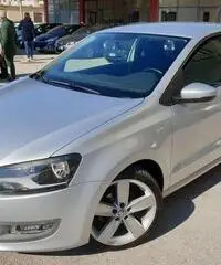 VOLKSWAGEN Polo 1.6 TDI 90CV DPF 3 porte Highlin VOLKSWAGEN Polo 1.6 TDI 90CV DPF 3 porte Highlin