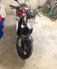 MV Agusta brutale 800 MV Agusta brutale 800