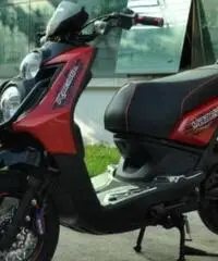 Yadea Scooter ELETTRICO 50 - 2017 Yadea Scooter ELETTRICO 50 - 2017