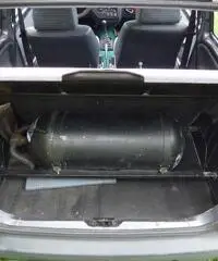 Peugeot 106 Metano km 114000 iscritta registro storico Asi