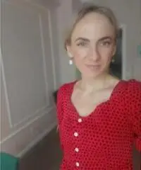 Oksana, 37 anni