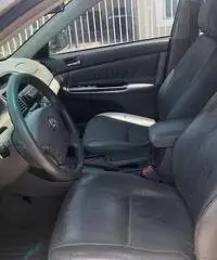 2005 Toyota Camry LE V6