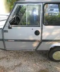 Piccola vettura