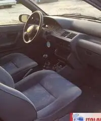 Renault Clio 1.3 1.3 Renault Clio 1.3 1.3