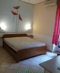 Fittasi grazioso bilocale arredato Via Sichelghaita Fittasi grazioso bilocale arredato Via Sichelghaita