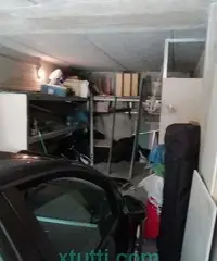 Affitto grande box doppio a seregno Affitto grande box doppio a seregno