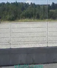 Piazzale in lotti recintato, in zona industriale Piazzale in lotti recintato, in zona industriale