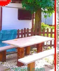 Roulotte con pre Ingresso e Giardino Roulotte con pre Ingresso e Giardino
