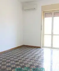 Mq 110 Appartamento viale Scala Greca piano 5