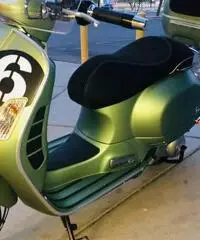 2018 Vespa Sei Giorni 300