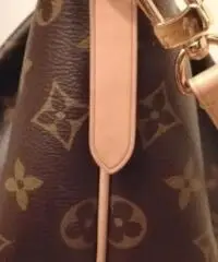 Louis Vuitton Turenne Mm autentica