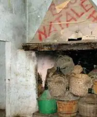 Palazzo circa mq. 1052 vic Perugia