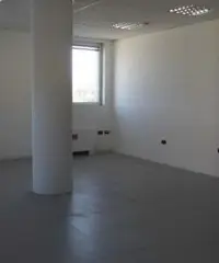 Locale ad uso Uffici/Studio a Medesano