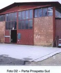 VENDO CAPANNONE INDUSTRIALE VENDO CAPANNONE INDUSTRIALE