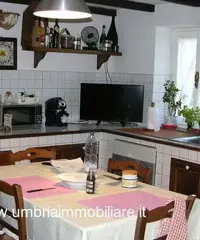 Casale in vendita vic Marsciano e Perugia Casale in vendita vic Marsciano e Perugia