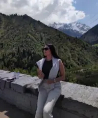 Lara, 31 anni