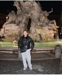 UOMO CERCA RAGAZZA SERIA PER FIDANZAMENTO