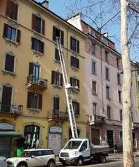 Trasporto smaltimento macerie e noleggio autoscala