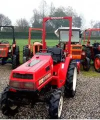 Trattore MITSUBISHI con fresa