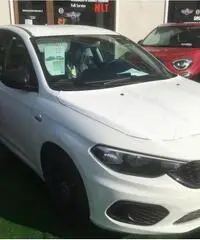 Fiat tipo 1.4 5 porte benzina 95 cv km zero Fiat tipo 1.4 5 porte benzina 95 cv km zero