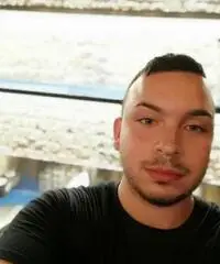 Magazziniere, operaio, corriere Magazziniere, operaio, corriere