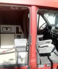 Camper puro 2000 a benzina con impianto a GPL