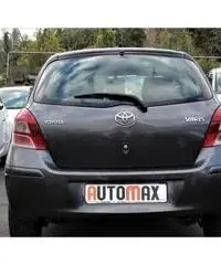 Toyota Yaris 1.0 Benz/GPL