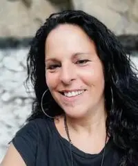 Addetta alle pulizie Addetta alle pulizie