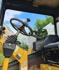 Escavatore Gommato COLMAR K101