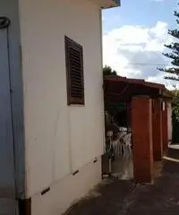 Villetta indipendente a 100 metri dal mare Trabia Villetta indipendente a 100 metri dal mare Trabia