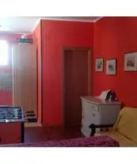 Villa su 2 livelli con dependance-1600mq.terreno Villa su 2 livelli con dependance-1600mq.terreno