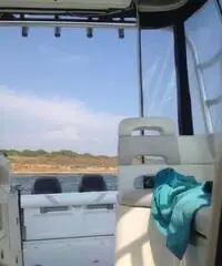 Boston Whaler 305 Conquest