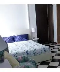 Ampia camera con bagno e due ingressi indipendent Ampia camera con bagno e due ingressi indipendent