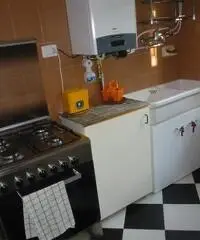 Ampia camera con bagno e due ingressi indipendent Ampia camera con bagno e due ingressi indipendent