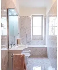 Stanze letto per studenti universitari (Udine) Stanze letto per studenti universitari (Udine)