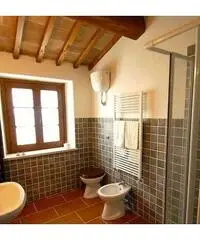 Casale nuovo Umbria, pietra antica