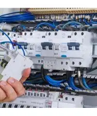 Elettricista serio per manutenzione presidio Elettricista serio per manutenzione presidio