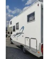 Camper Mansardato 6 posti letto 4 in Viaggio