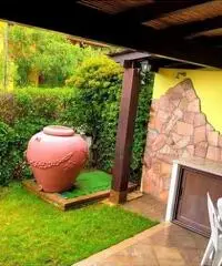 Porto pino appartamento arredato Porto pino appartamento arredato