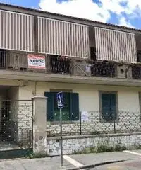 1 Piano Via roma 119.000 1 Piano Via roma 119.000