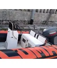Gommone Lomac 460, motore Yamaha 40 e carrello rev
