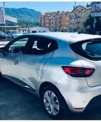 RENAULT Clio dCi 8V 75 CV Start&Stop 5 porte Ene RENAULT Clio dCi 8V 75 CV Start&Stop 5 porte Ene